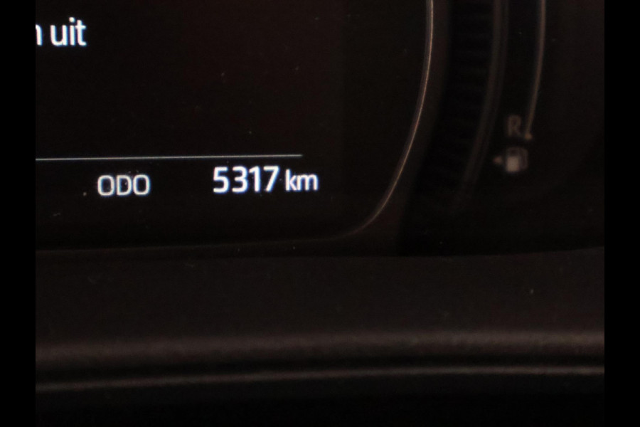Toyota Aygo X 1.0 VVT-i MT Play | SLECHTS 5.300 KM! | Apple Carplay & AndroidAUTO | Camera | 1e eigenaar |