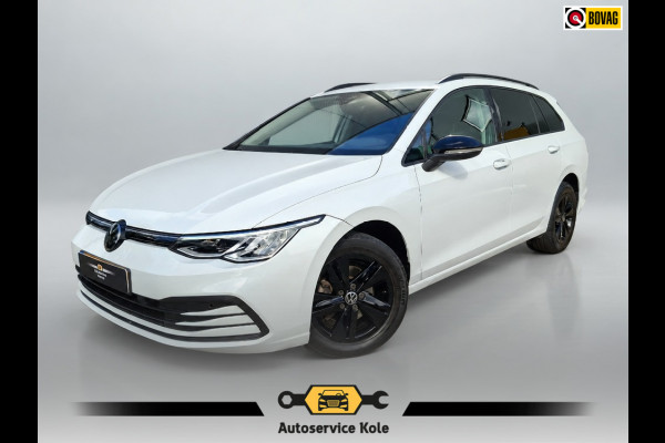 Volkswagen Golf Variant 1.0 Life AUTOMAAT * Parkeerhulp * Climate control * Carplay