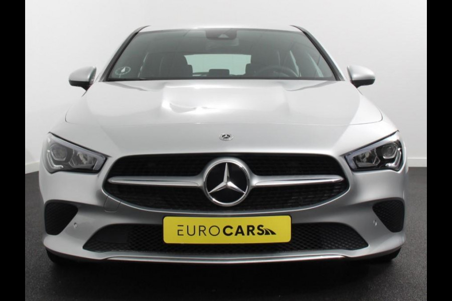 Mercedes-Benz CLA-Klasse Shooting Brake 200 Progressive Premium Climate control Parkeersensoren Achteruitrij camera verwarmde voorstoelen Navigatie Cruise control Lane assist LED
