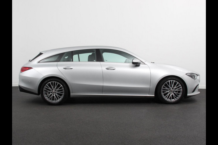 Mercedes-Benz CLA-Klasse Shooting Brake 200 Progressive Premium Climate control Parkeersensoren Achteruitrij camera verwarmde voorstoelen Navigatie Cruise control Lane assist LED