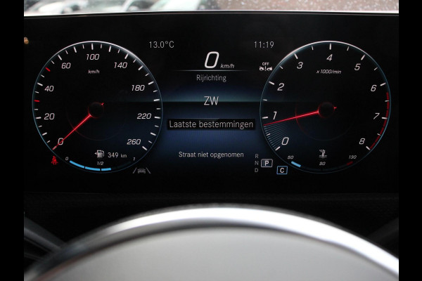 Mercedes-Benz CLA-Klasse Shooting Brake 200 Progressive Premium Climate control Parkeersensoren Achteruitrij camera verwarmde voorstoelen Navigatie Cruise control Lane assist LED
