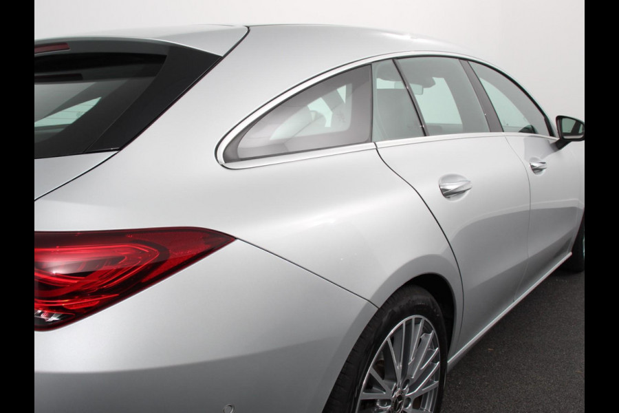 Mercedes-Benz CLA-Klasse Shooting Brake 200 Progressive Premium Climate control Parkeersensoren Achteruitrij camera verwarmde voorstoelen Navigatie Cruise control Lane assist LED