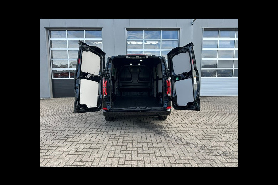 Ford E-Transit Cust. 340 L2H1 Custom Sport 4WD 71 kWh > 285pk/Agate Black/17 inch velgen/Camera