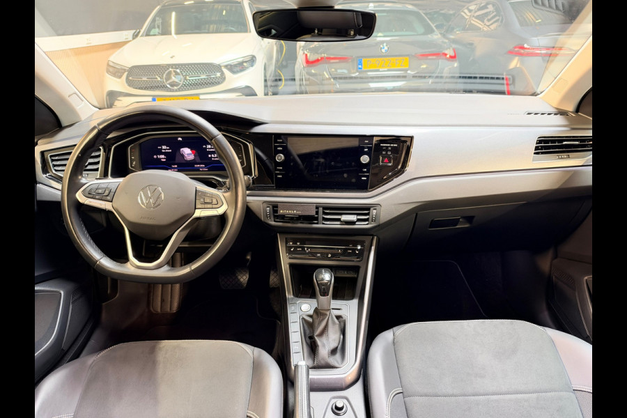 Volkswagen Taigo 1.0 TSI |PANO|IQ LIGHT|KEYLESS|DODEHOEK|ACC|CAMERA|CARPLAY|2022|TREKHAAK|