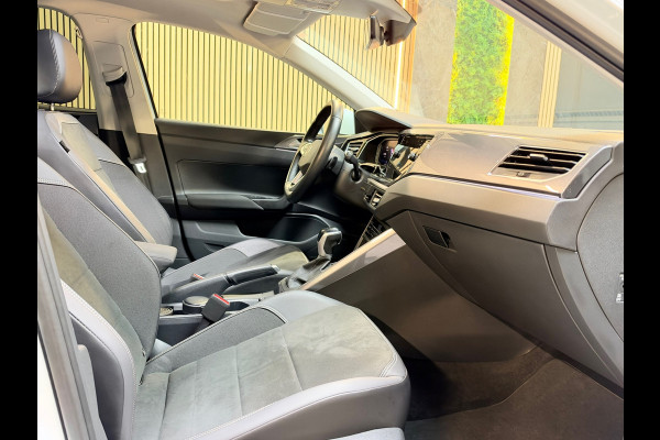 Volkswagen Taigo 1.0 TSI |PANO|IQ LIGHT|KEYLESS|DODEHOEK|ACC|CAMERA|CARPLAY|2022|TREKHAAK|