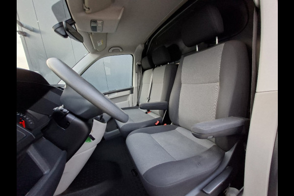 Volkswagen Transporter 2.0 TDI L1H1 * Airco * Parkeersensoren * Cruise Control * 18 INCH WIELEN *