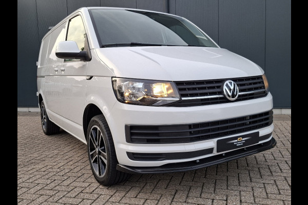 Volkswagen Transporter 2.0 TDI L1H1 * Airco * Parkeersensoren * Cruise Control * 18 INCH WIELEN *