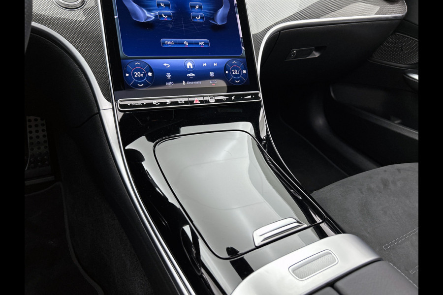 Mercedes-Benz C-Klasse 300 e Business Solution AMG AMG Line | Night Pakket | Panorama Schuif-Kanteldak | Parkeerpakket met 360°-camera | Alarm | Sfeerverlichting. Inclusief 24 maanden MB Certified garantie voor Europa.