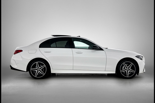 Mercedes-Benz C-Klasse 300 e Business Solution AMG AMG Line | Night Pakket | Panorama Schuif-Kanteldak | Parkeerpakket met 360°-camera | Alarm | Sfeerverlichting. Inclusief 24 maanden MB Certified garantie voor Europa.