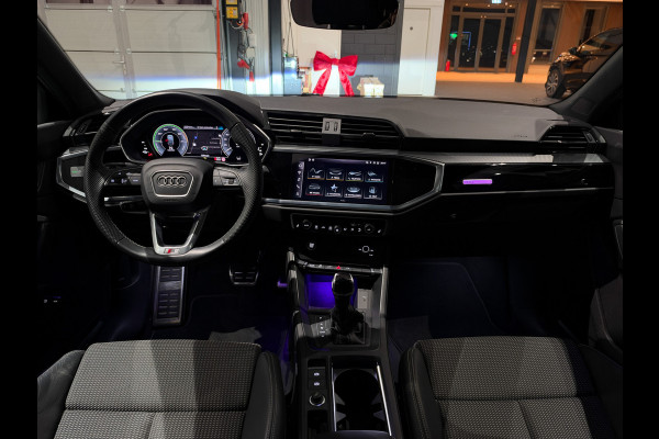 Audi Q3 Sportback 45 TFSI e 3x S-Line Pano | 360 | Keyless | Matrix | Dodehoek | ACC |  BTW Auto