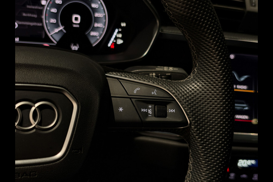 Audi Q3 Sportback 45 TFSI e 3x S-Line Pano | 360 | Keyless | Matrix | Dodehoek | ACC |  BTW Auto