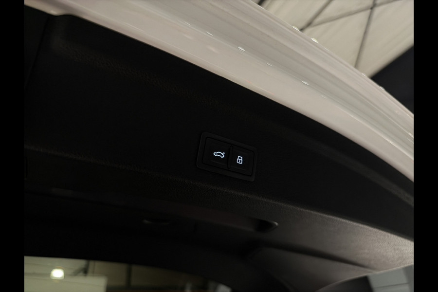Audi Q3 Sportback 45 TFSI e 3x S-Line Pano | 360 | Keyless | Matrix | Dodehoek | ACC |  BTW Auto