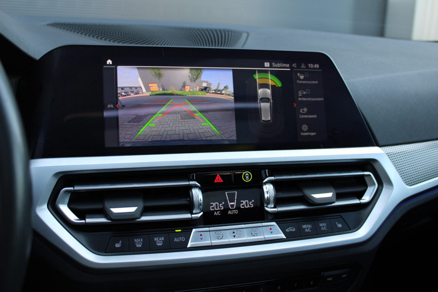 BMW 3 Serie Touring 330i | M340i Look | Pano | Apple Carplay | Sfeerverlichting | LED | Stoelverwarming