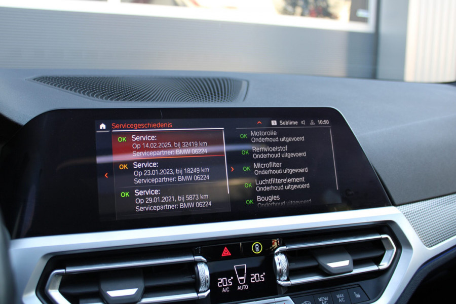 BMW 3 Serie Touring 330i | M340i Look | Pano | Apple Carplay | Sfeerverlichting | LED | Stoelverwarming