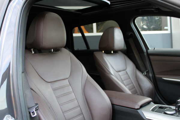 BMW 3 Serie Touring 330i | M340i Look | Pano | Apple Carplay | Sfeerverlichting | LED | Stoelverwarming