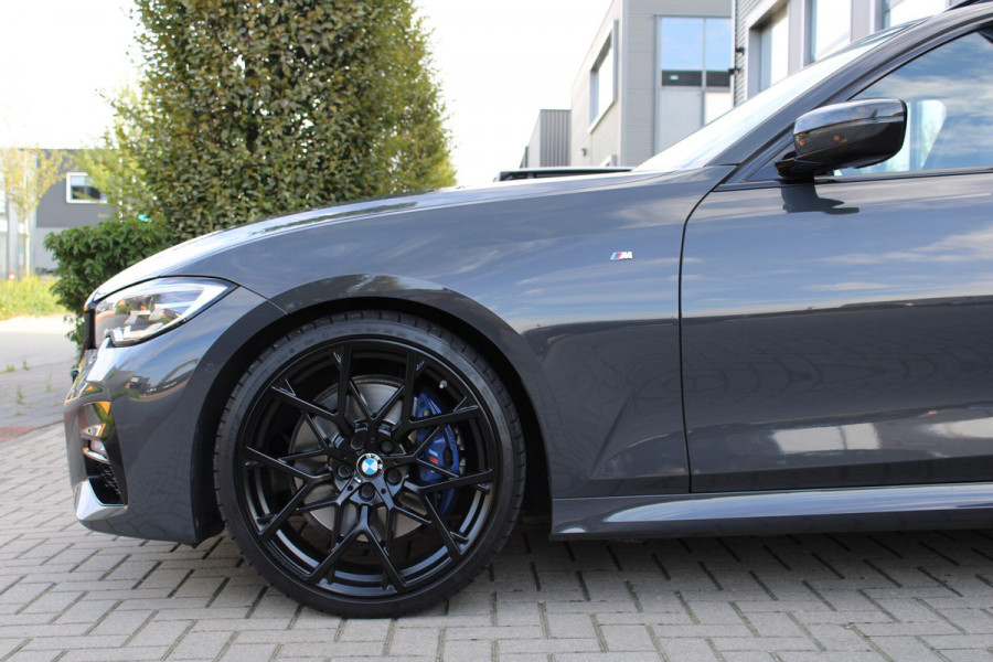 BMW 3 Serie Touring 330i | M340i Look | Pano | Apple Carplay | Sfeerverlichting | LED | Stoelverwarming