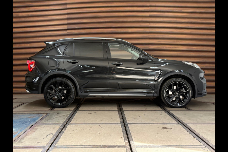 Lynk & Co 01 1.5 | Black Edition | MY2023| Alle opties | NL- Auto | Volledig dealer onderhouden | NAP | Nieuwstaat! |