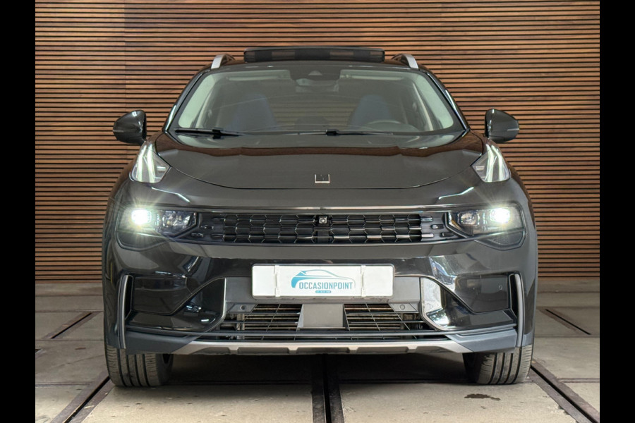 Lynk & Co 01 1.5 | Black Edition | MY2023| Alle opties | NL- Auto | Volledig dealer onderhouden | NAP | Nieuwstaat! |