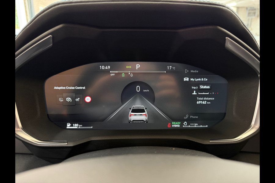 Lynk & Co 01 1.5 | Black Edition | MY2023| Alle opties | NL- Auto | Volledig dealer onderhouden | NAP | Nieuwstaat! |