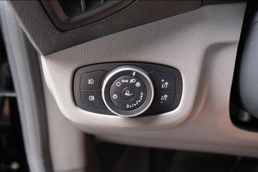 Ford Transit Connect 1.5 EcoBlue L1 Automaat - N.A.P. Airco, Cruise, Navi, PDC, Camera, Trekhaak.