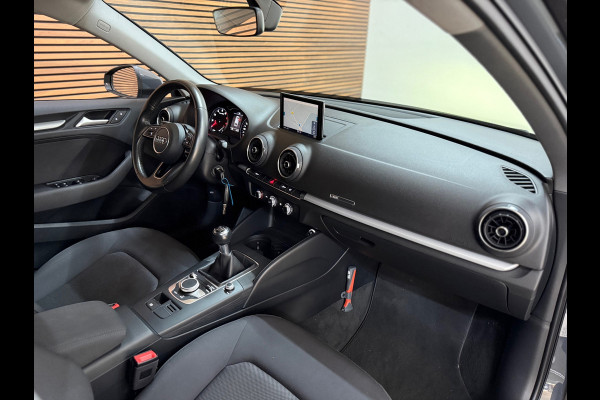 Audi A3 Sportback 30 TFSI Pro Line | Nanograu | MMI+ | 18inch | LED Xenon+ | Clima |