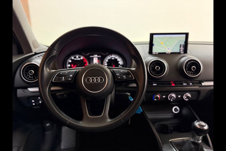 Audi A3 Sportback 30 TFSI Pro Line | Nanograu | MMI+ | 18inch | LED Xenon+ | Clima |