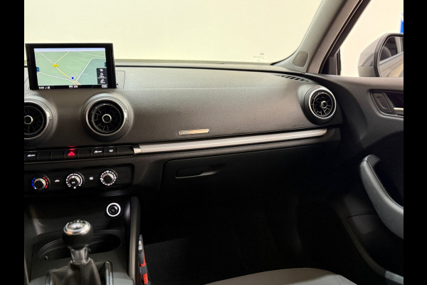 Audi A3 Sportback 30 TFSI Pro Line | Nanograu | MMI+ | 18inch | LED Xenon+ | Clima |