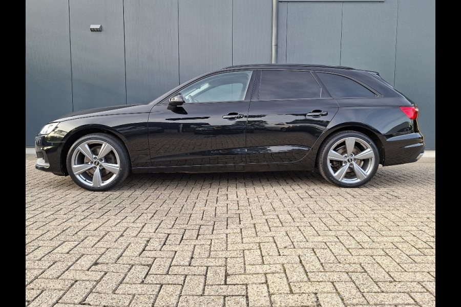 Audi A4 Avant 35 TFSI * AUTOMAAT * Black Pakket * Navigatiesysteem * Stoelverwarming * 56.000KM! * ZEER Netjes! *