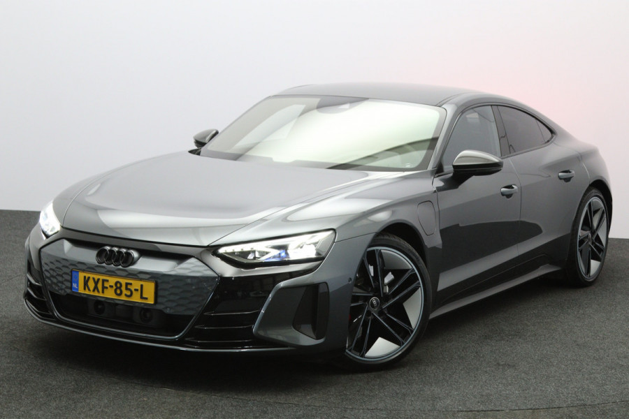 Audi e-tron GT RS 93 kWh 646 PK, SOH 92 %, 4-Wielsturing, Carbon-Pakket, Panoramadak, Luchtvering, Stoelventilatie