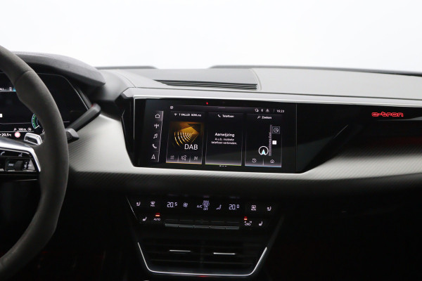 Audi e-tron GT RS 93 kWh 646 PK, SOH 92 %, 4-Wielsturing, Carbon-Pakket, Panoramadak, Luchtvering, Stoelventilatie