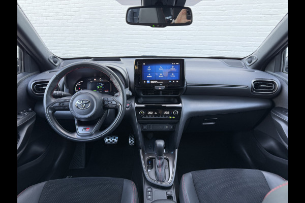 Toyota Yaris Cross 1.5 Hybrid GR Sport | Trekhaak | JBL | HUD | ACC | 18 inch