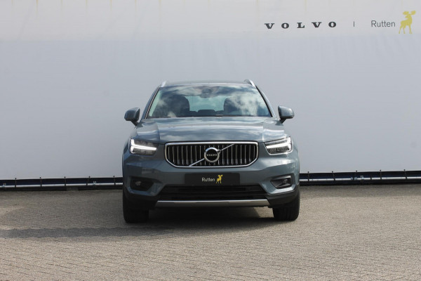Volvo XC40 T4 211PK Automaat Plug-in hybrid Plus Bright Harman Kardon Audio / DAB+ / Apple Carplay / |Elektrisch bedienbare voorstoelen met geheugen op bestuurdersstoel / 18" lichtmetalen velgen