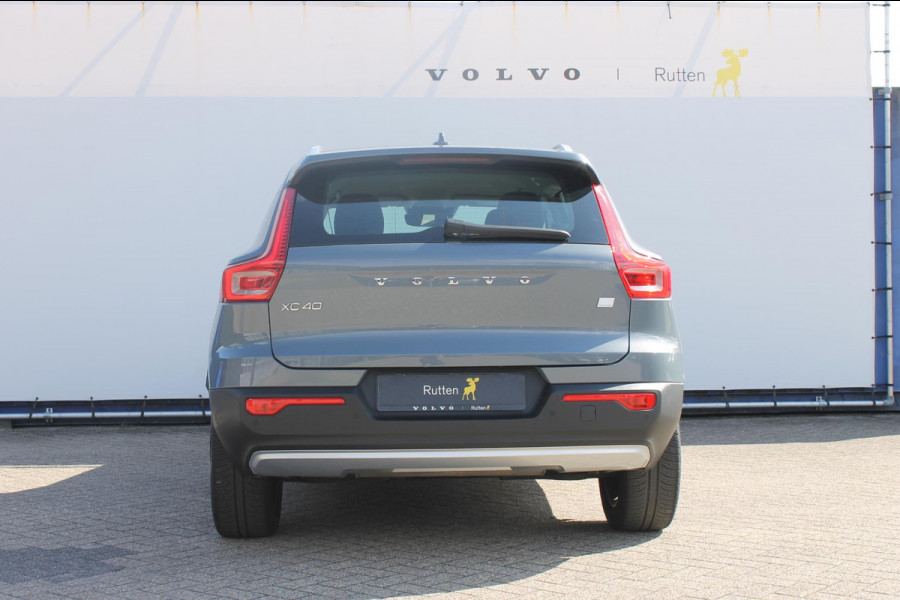 Volvo XC40 T4 211PK Automaat Plug-in hybrid Plus Bright Harman Kardon Audio / DAB+ / Apple Carplay / |Elektrisch bedienbare voorstoelen met geheugen op bestuurdersstoel / 18" lichtmetalen velgen