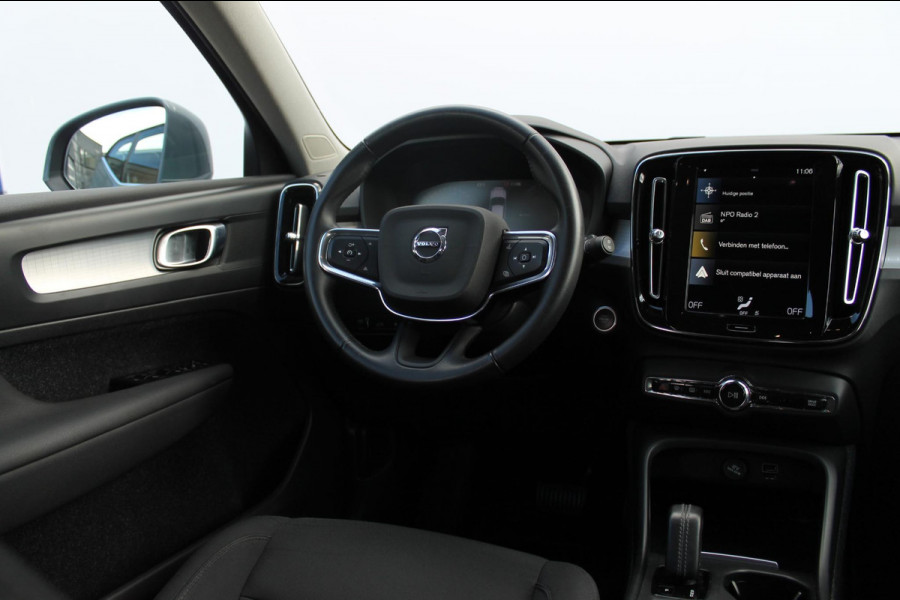 Volvo XC40 T4 211PK Automaat Plug-in hybrid Plus Bright Harman Kardon Audio / DAB+ / Apple Carplay / |Elektrisch bedienbare voorstoelen met geheugen op bestuurdersstoel / 18" lichtmetalen velgen