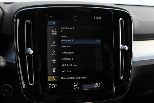 Volvo XC40 T4 211PK Automaat Plug-in hybrid Plus Bright Harman Kardon Audio / DAB+ / Apple Carplay / |Elektrisch bedienbare voorstoelen met geheugen op bestuurdersstoel / 18" lichtmetalen velgen