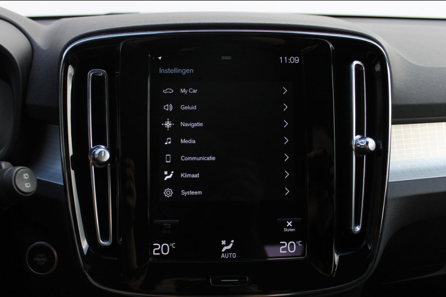 Volvo XC40 T4 211PK Automaat Plug-in hybrid Plus Bright Harman Kardon Audio / DAB+ / Apple Carplay / |Elektrisch bedienbare voorstoelen met geheugen op bestuurdersstoel / 18" lichtmetalen velgen