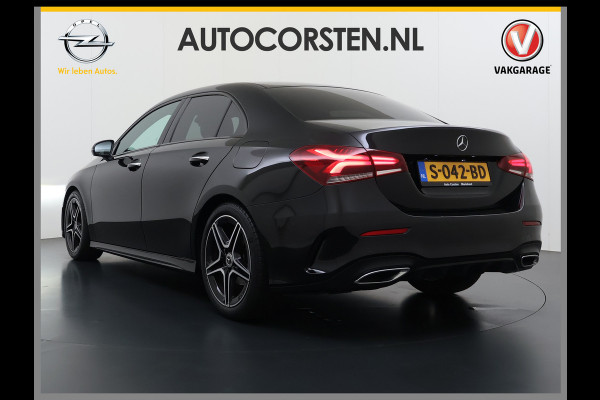 Mercedes-Benz A-Klasse 180 AUT-7 AMG Line Night Premium Stoelverwarming Camera Apple Carplay Android Auto Navi Ecc Keyless-go Pdc Cruise Control Regensensor Privacy Glas Led-High Performance Isofix Bluetooth DAB 1e Eigenaar Origineel Nederlandse Auto