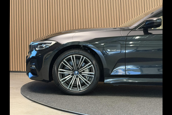 BMW 3 Serie Touring 330e Plugin Hybrid 292PK Aut. M-Sport | Navi | Trekhaak | Camera | Incl. garantie