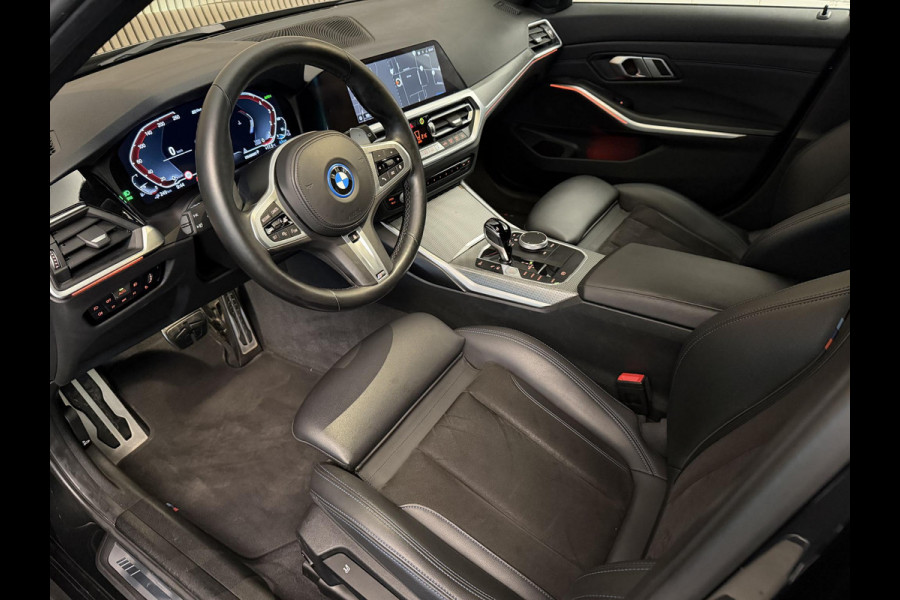 BMW 3 Serie Touring 330e Plugin Hybrid 292PK Aut. M-Sport | Navi | Trekhaak | Camera | Incl. garantie