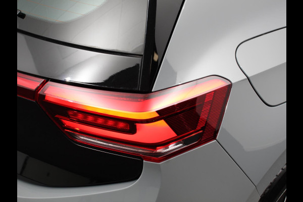 Volkswagen ID.3 Pro 58 kWh SOH 92% Navigatie Apple CarPlay Android Auto Parkeerhulp Adaptive Cruise Control Stoel- en stuurverwarming Full Led Climate Control Lichtmetalen velgen