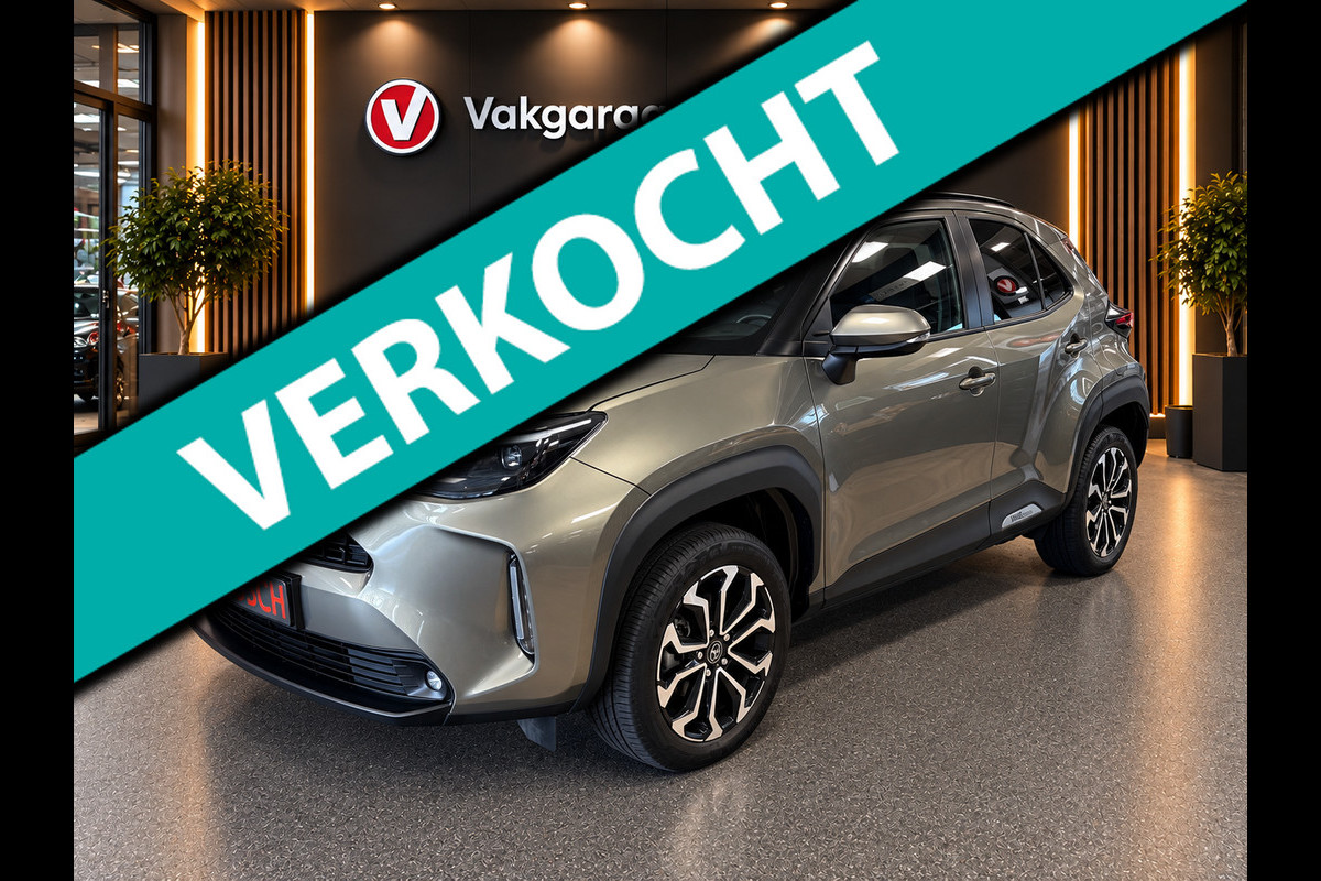 Toyota Yaris Cross 1.5 Hybrid Dynamic/navi / panoramadak / camera / stoel stuur verw / dodehoek / lane assist