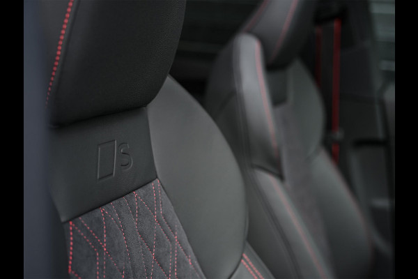 Audi Q5 E-Hybrid quattro 270KW S edition Competition | Wordt Verwacht! | Panoramadak | 5 Jr Garantie | Luchtvering | B&O | 360 Camera | Adaptive Cruise | Memory Seat | Ambiance Interieur | Stoelverwarming V+A | Stuurverwarming | Trekhaak |
