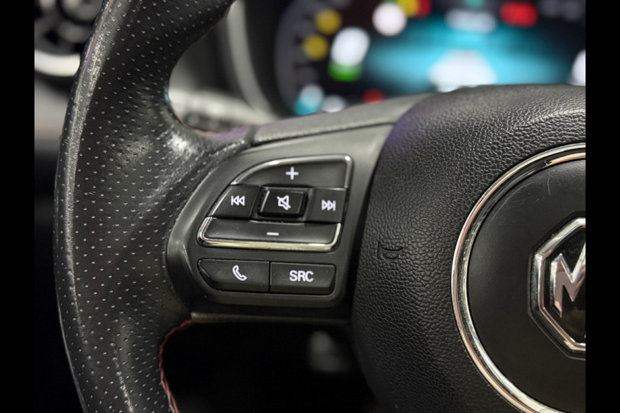 MG EHS 1.5 TGDI Luxury |Pano | ACC | 360° | Leder | CarPlay | LED | Dodehoek