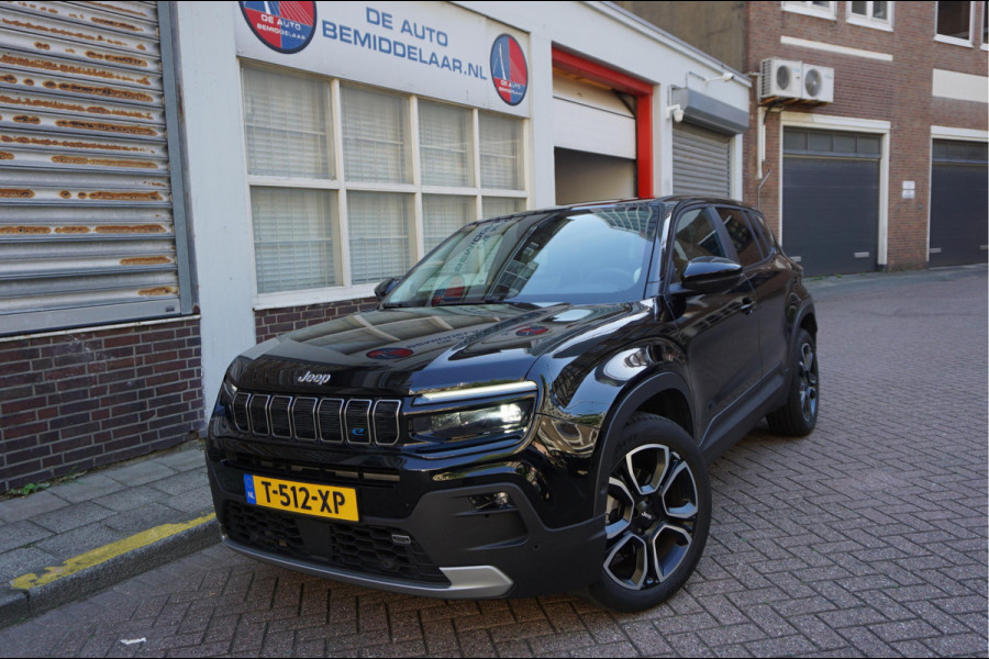 Jeep Avenger Black Edition 54 kWh | Sfeer | Apple | 360 | SOH 96,7 | Adaptive + lane | Navi | Stoelverwarming | NL auto