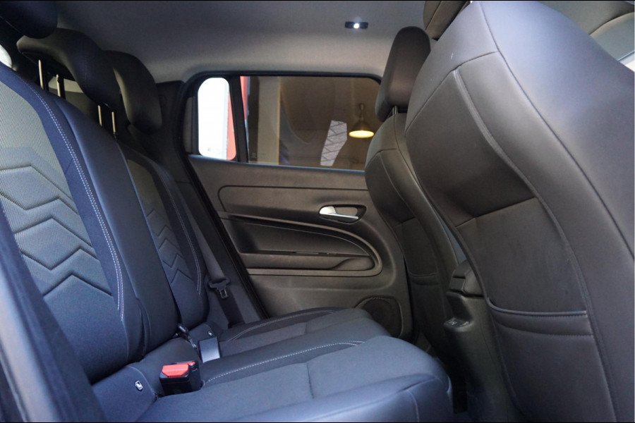 Jeep Avenger Black Edition 54 kWh | Sfeer | Apple | 360 | SOH 96,7 | Adaptive + lane | Navi | Stoelverwarming | NL auto