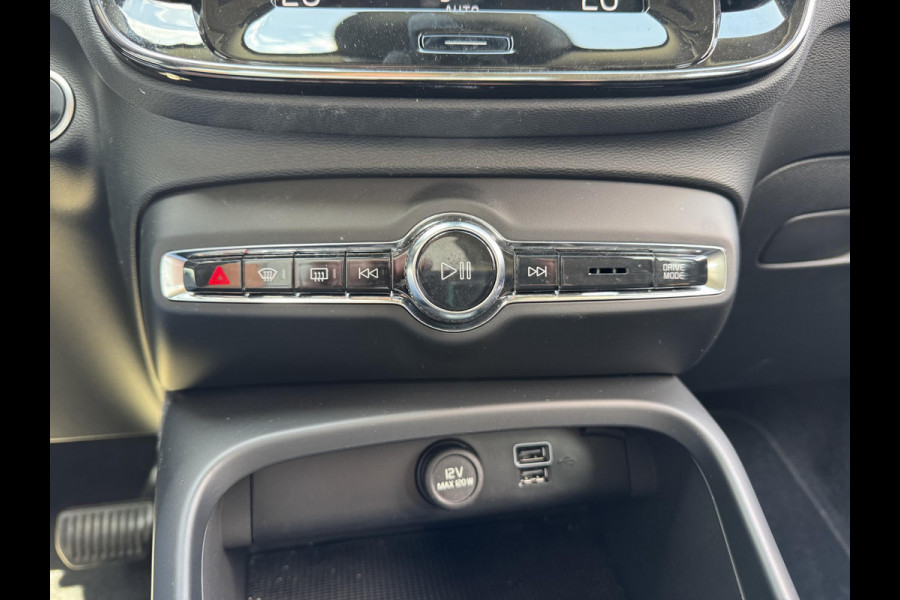 Volvo XC40 1.5 T4 Recharge Inscription | Accu 94% | El. achterklep | Navi | Carplay | Prijs is rijklaar
