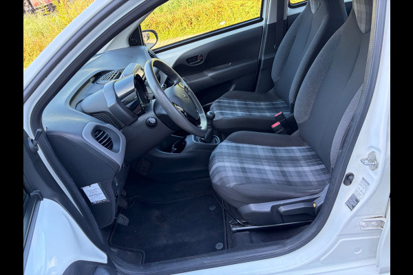 Peugeot 108 1.0 e-VTi Active Black Line