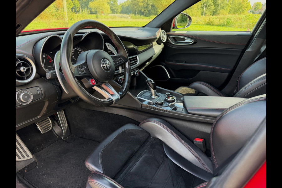 Alfa Romeo Giulia 2.9 V6 Quadrifoglio | 510PK | Carbon | Harman Kardon | Adaptive Cruise Control |Elektrisch Sportstoelen | Etc...