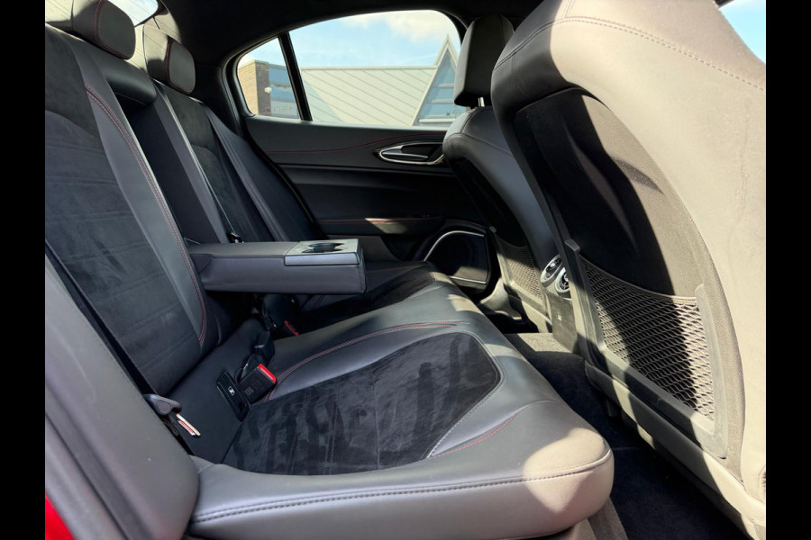 Alfa Romeo Giulia 2.9 V6 Quadrifoglio | 510PK | Carbon | Harman Kardon | Adaptive Cruise Control |Elektrisch Sportstoelen | Etc...
