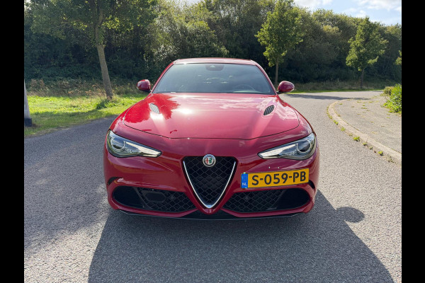 Alfa Romeo Giulia 2.9 V6 Quadrifoglio | 510PK | Carbon | Harman Kardon | Adaptive Cruise Control |Elektrisch Sportstoelen | Etc...